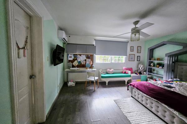 Venta de casa unifamiliar en fuente del fresno condado del rey remodelada