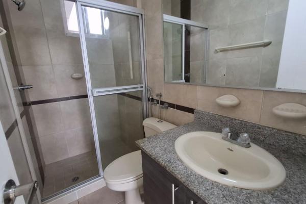 Venta de apartamento en ph altamarina, playa dorada