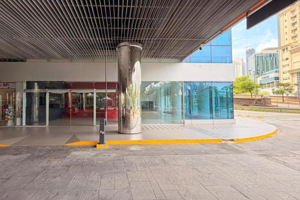 Local planta baja oceania business plaza - 526 m2