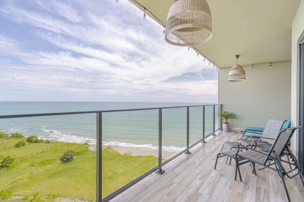 Precioso condominio amueblado de 3 habitaciones en punta caelo