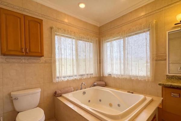 Casa de tres habitaciones en venta en alto boquete
