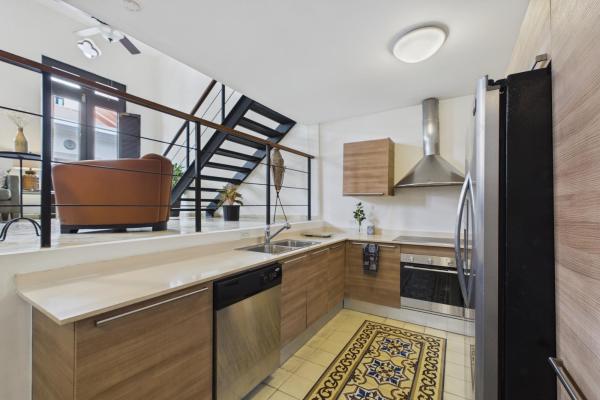 El refugio del narrador: un loft romántico de 3 niveles