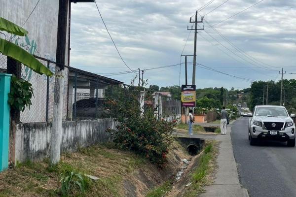 Land with warehouse for sale santiago-veragua
