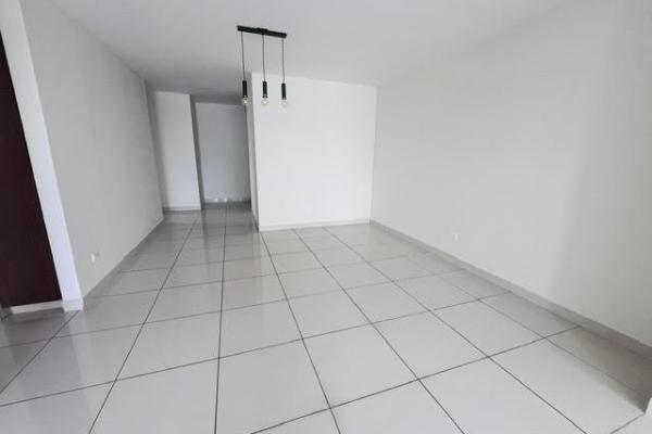 Se alquila hermoso apartamento en obarrio