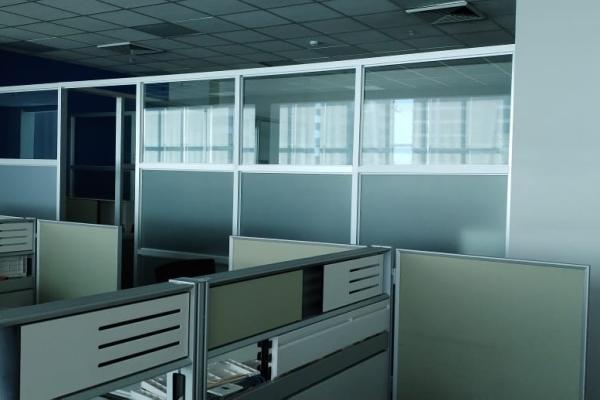Sale or rent banesco building in marbella