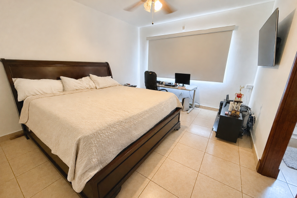 House for sale in costa dorada, costa del este