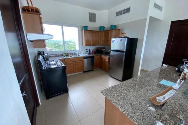 Venta de apartamento, en punta barco village, con vista al mar
