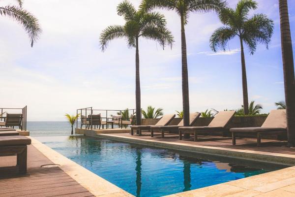 Precioso condominio amueblado de 3 habitaciones en punta caelo
