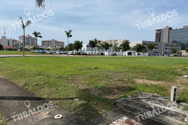 Venta de terreno en santa maria business district