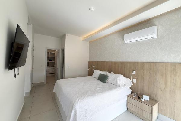 Renovated 1 bedroom condo for sale in coco del mar