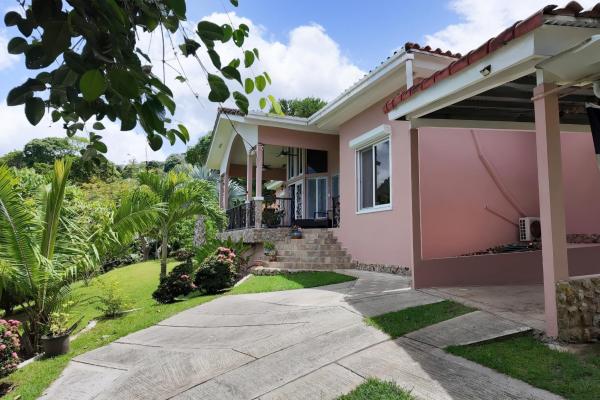 Stunning house for sale in trinity hills, panama