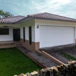 Encantadora casa de 3 recámaras en samboni alto boquete