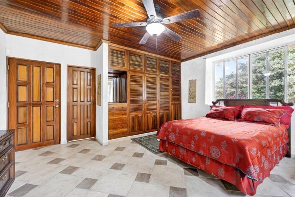Highland investment estate with rare water concess