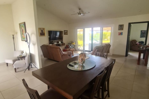 Venta de casa en boquete canyon village