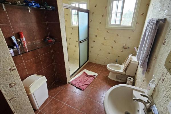 House in coronado with pool and 1000m2 land