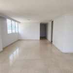 Sale of apartment in the esmeralda building, bella vista