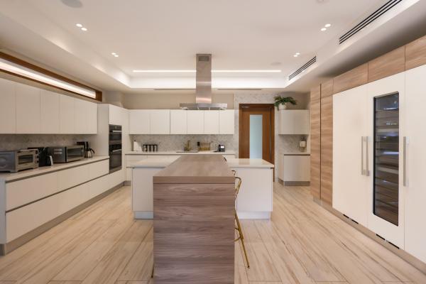 Venta de casa moderna en costa del este, balmoral