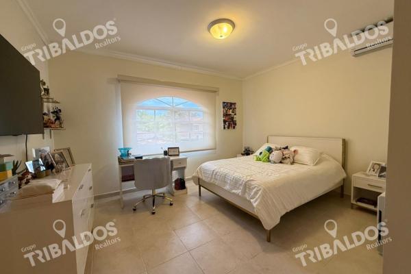 Sale of house in costa serena, costa del este