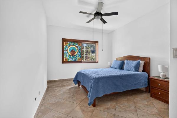 Condominio exclusivo en el tercer piso en valle escondido boquete