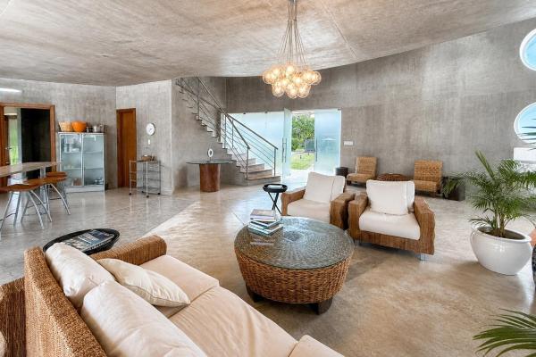 Venta de residencia moderna en coronado