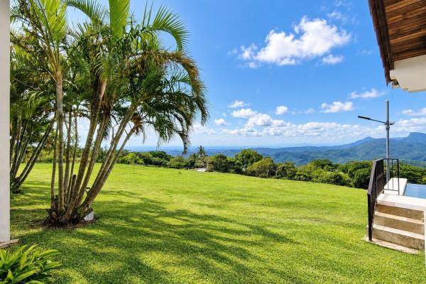 Spectacular mountain house heated pool | la laguna