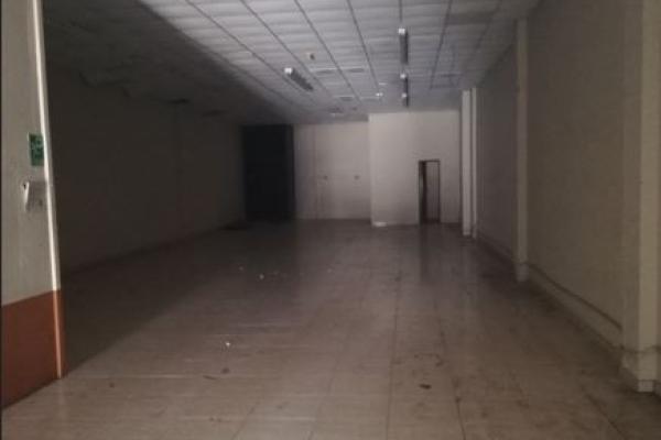 Venta de local en plaza toledo vista hermosa