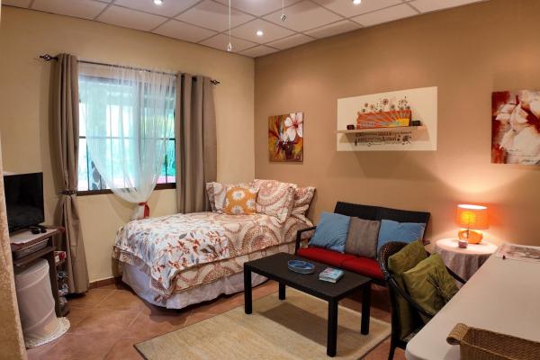 House for sale with stunning views in sora