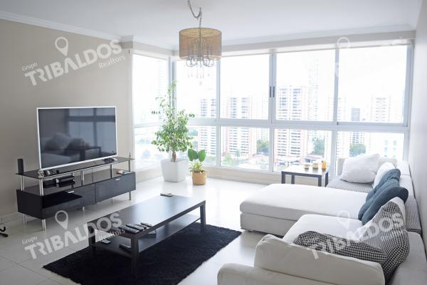 Venta de apartamento en marina plaza, san francisco
