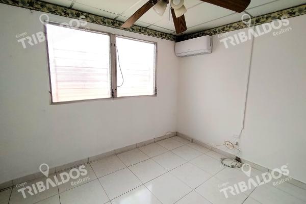 Sale of townhouse in villa cáceres