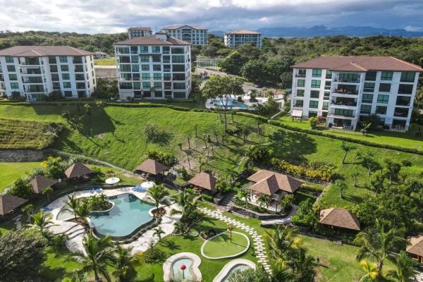 2-bedroom luxury condo for sale in ensenada