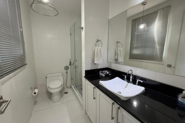 Venta de casa en santa maria fairway estates