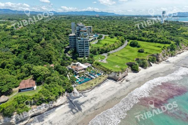 Private-pool beach residence in panama punta caelo