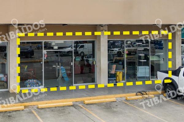 Alquiler de local comercial en la doña
