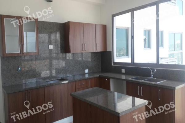 Sale of apartment in ph paramount, costa del este