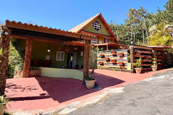 House for sale in cerro azul