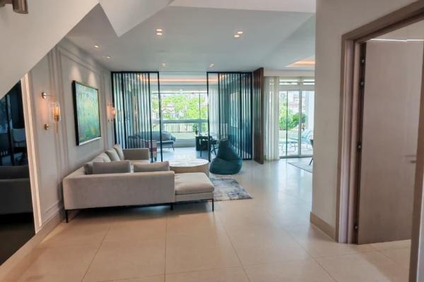 Santa maria the grove residence for sale