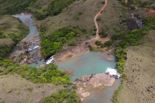 Stunning waterfalls near sante fe with 117 has
