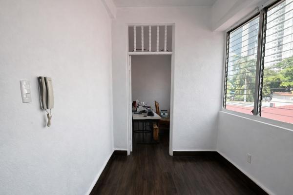Building for sale in bella vista