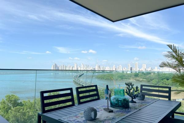 Luxury oceanfront residence | upper east tower
