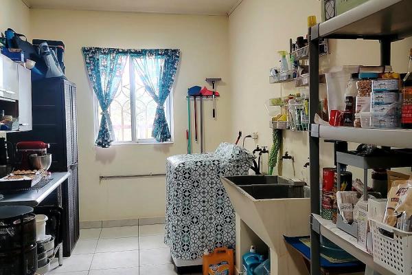 Spacious 3-bedroom home for rent in boquete