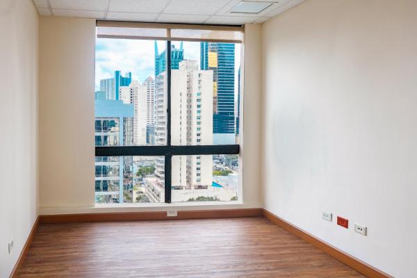 Entire office floor for rent on calle 50