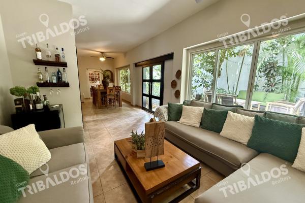 Sale of house in costa del este
