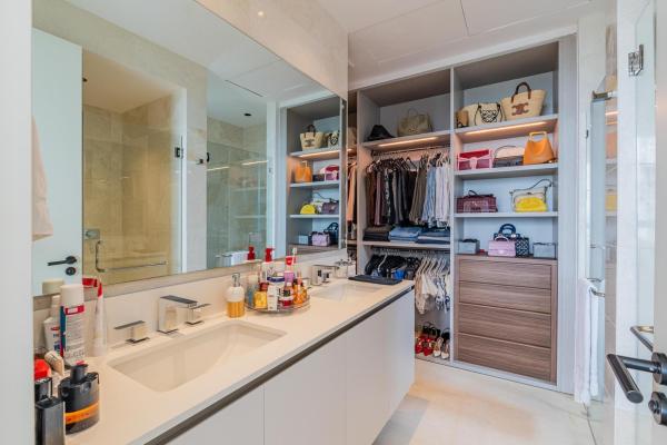 Se vende | impresionante residencia frente al mar de 3 habitaciones
