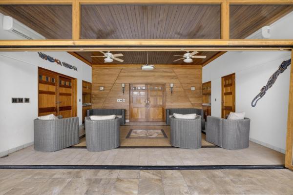 Resort-ready estate in hermosa bay boca chica