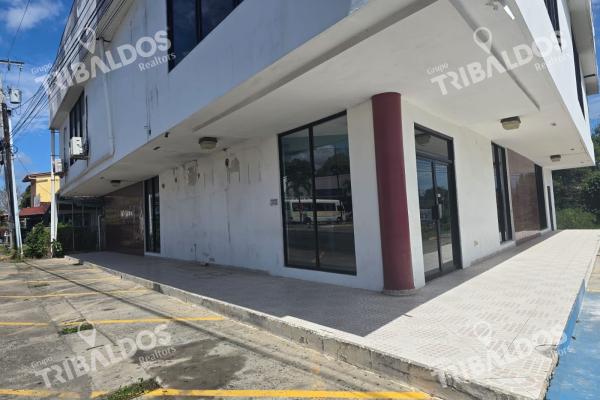 Venta de edificio sobre la carretera interamericana en penonomé