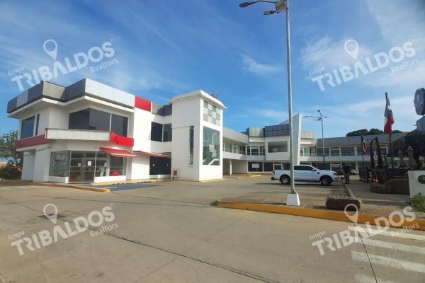 Venta o alquiler de local comercial en el centro empresarial y financiero de azuero