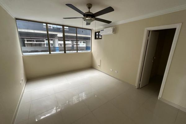 Apartment for sale at marbella