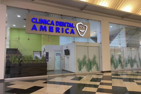 Local comercial en westland mall