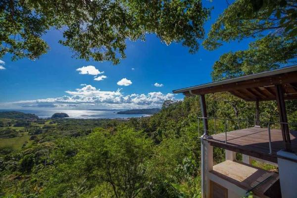 Luxurious home in playa venao