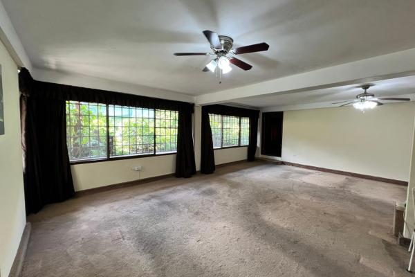 Venta de terreno con mejoras en el carmen